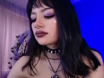 Chaturbate Live Sex of mavis_black