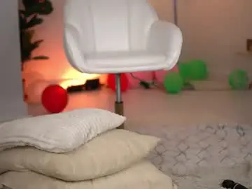 Chaturbate Watch Live Sex Cams of svveetluna