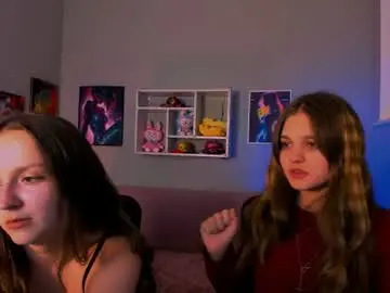 Chaturbate Live Sex Cam of bibi_tease