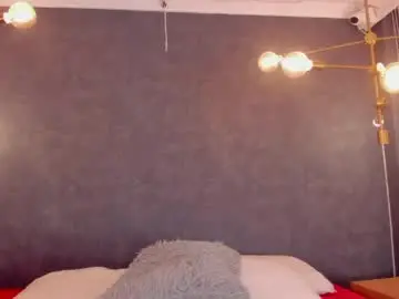 Chaturbate Live Sex Cam of jazlin_angels