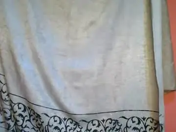 Chaturbate Live Sex Cam of luckymadequeen