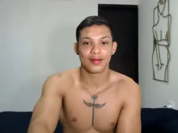 Chaturbate Adult Webcam of braddhott__