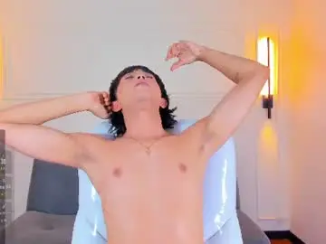 Chaturbate Sex Chat of noa_03