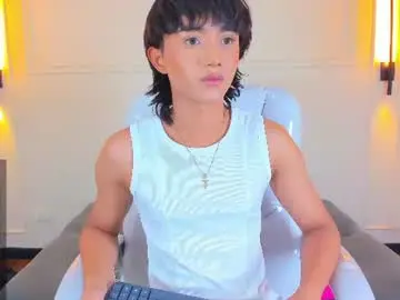 Chaturbate Live Sex of noa_03