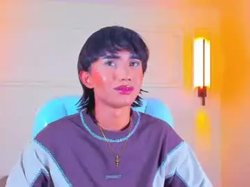 Chaturbate Best live sex cam show of noa_03