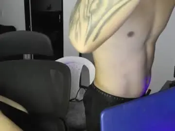 Chaturbate Live Sex Cam of sex_love_sweat