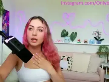 Chaturbate Nude Webcam of bellabeauu
