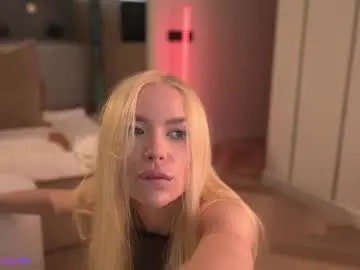 Chaturbate Watch Live Sex Cams of eva_m1racle
