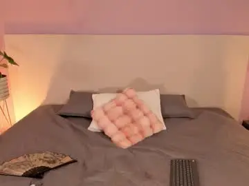 Chaturbate Free Porn Cam of missbombom