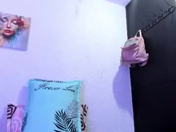 Chaturbate Free Live Porn of naniis_wish
