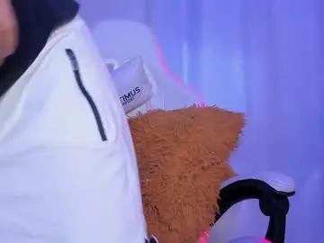 Chaturbate Watch Live Sex Cams of petter_coleman