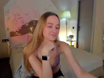 Chaturbate Live Sex of sweet__monica