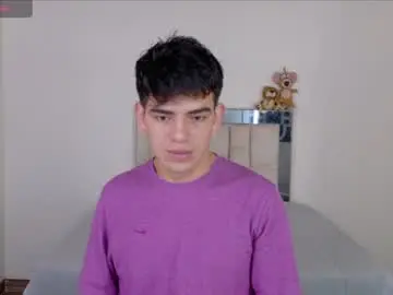 Chaturbate Adult Video Chat of ares_johnsonn