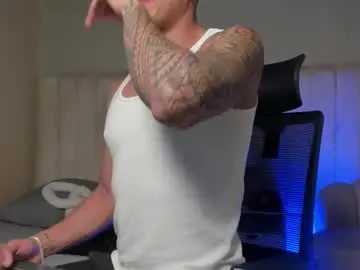 Chaturbate Adult Webcam of aron_bolt