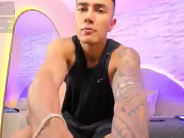 Chaturbate Live Porn of aron_bolt