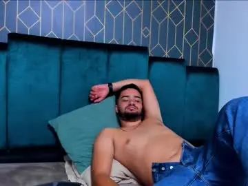 Chaturbate Nude Webcam of mathews_colton1