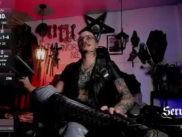 Chaturbate Watch Live Sex Cams of allanhurtss