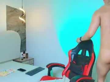 Chaturbate Free Porn Cam of tony_foxx1