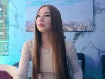 Chaturbate Free Live Porn of curvy_and_petite23_aws