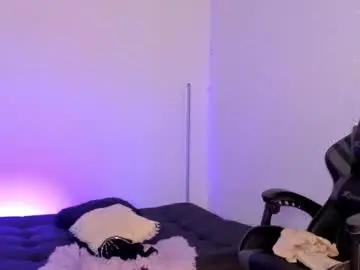 Chaturbate Free Live Porn of amypond__