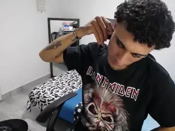 Chaturbate Adult Webcam of present_the_magic