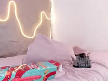 Chaturbate Best live sex cam show of shanntal__