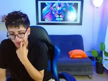 Chaturbate Sex Chat of alexcum_18