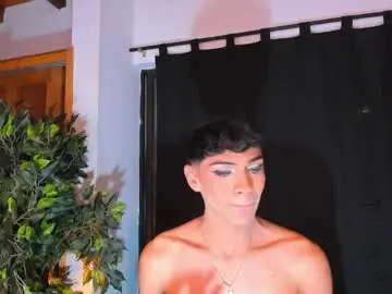 Chaturbate Watch Live Sex Cams of im_sebaslopez