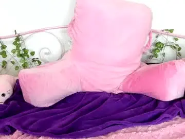 Chaturbate Private Sex Chat of lily_holy69