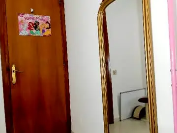 Chaturbate Live Porn of lily_holy69