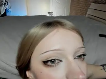 Chaturbate Best live sex cam show of milinamarvelous