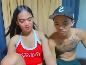 Chaturbate Live Sex Cam of urslutty_mayie