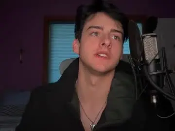 Chaturbate Best live sex cam show of bluskyzz