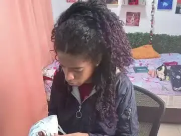 Chaturbate Live Sex Cam of thiana_horny