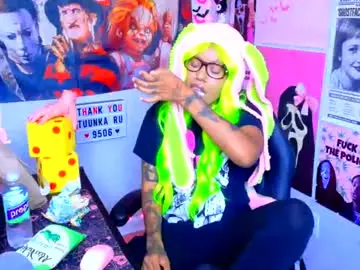 Chaturbate Free Live Porn of 00spookiebaddie00