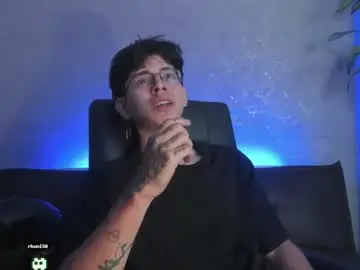 Chaturbate Watch Live Sex Cams of angel_scott2