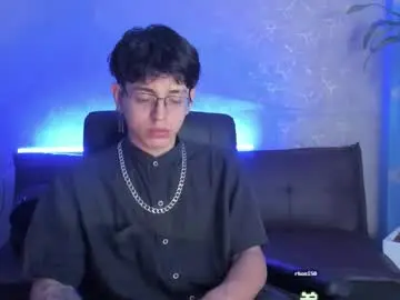 Chaturbate Nude Webcam of angel_scott2