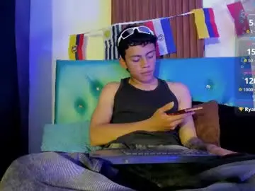 Chaturbate Adult Webcams of damian_foster
