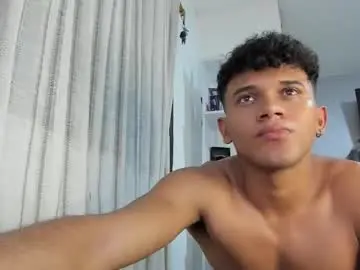 Chaturbate Adult Webcams of fox_evans