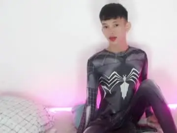 Chaturbate Free Porn Cam of givemethrillx