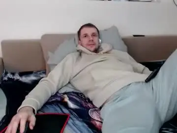 Chaturbate Live Sex Cam of nikkiaadel