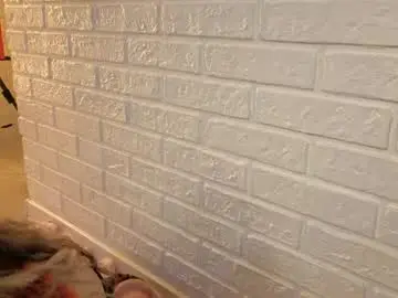 Chaturbate Live Sex Cam of one_more_touch
