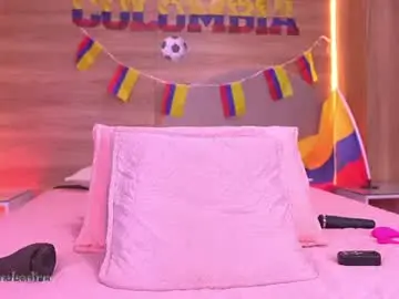 Chaturbate Live Sex Cam of dannaberlin