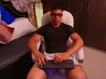 Chaturbate Adult Webcam of sam_rouge