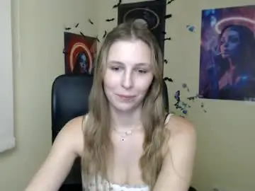 Chaturbate Live Sex Cam of stranger_giirl