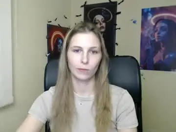 Chaturbate Free Porn Cam of stranger_giirl