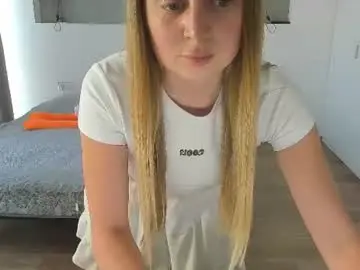 Chaturbate Free Porn Cam of ariymil