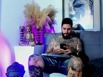 Chaturbate Watch Live Sex Cams of vincentsartori
