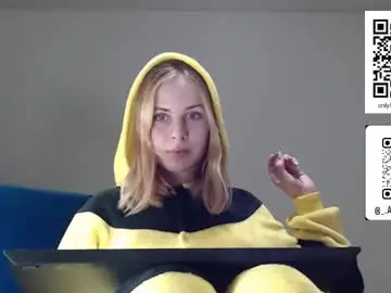 Chaturbate Sex Cam of alismoona