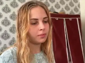 Chaturbate Free Porn Cam of alismoona